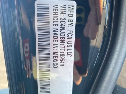 New 2026 Jeep Compass Latitude image 43