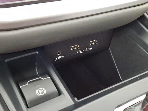 Used 2020 Subaru Legacy w/ Alloy Wheel Package image 31