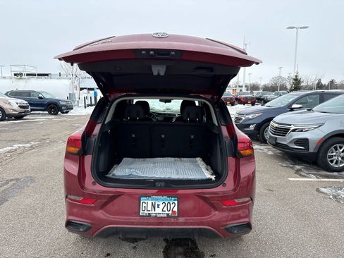 Used 2021 Buick Encore GX Select w/ Sport Touring Package image 5