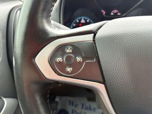 Used 2022 Chevrolet Colorado LT w/ LT Convenience Package image 25