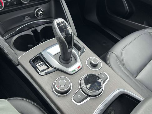 Used 2022 Alfa Romeo Stelvio Ti w/ Active Assist Plus Package image 23