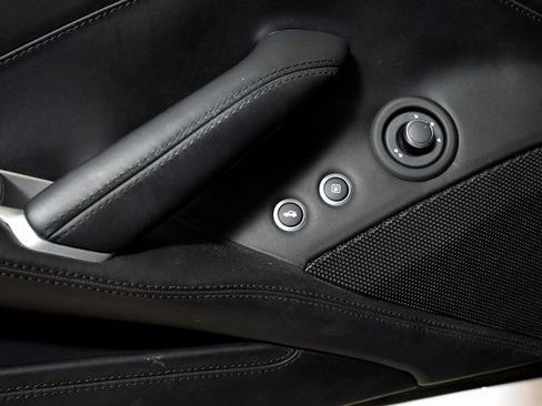 Certified 2017 Ferrari California T image 38