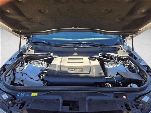 Used 2025 Land Rover Discovery S image 20