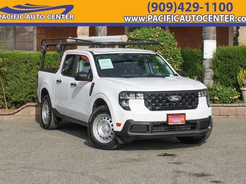 Used 2025 Ford Maverick XLT w/ Equipment Group 302A AWD/4WD image 1
