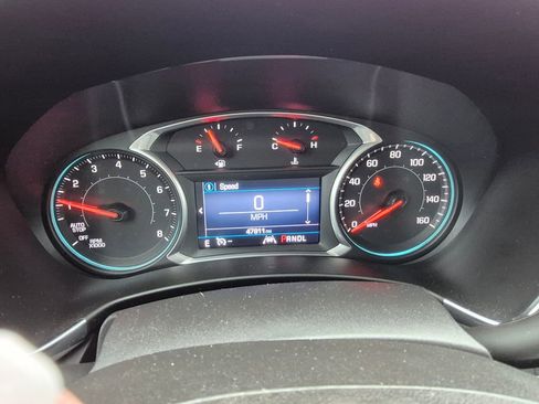 Used 2020 Chevrolet Equinox LT w/ Driver Convenience Package image 14