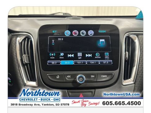 Used 2016 Chevrolet Malibu LT FWD image 18