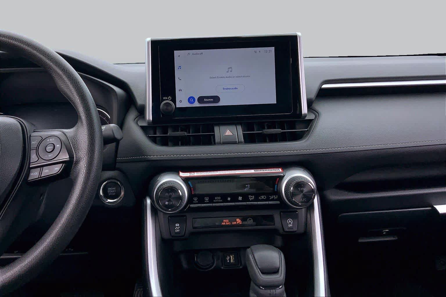 Used 2025 Toyota RAV4 XLE w/ Convenience Package FWD image 7