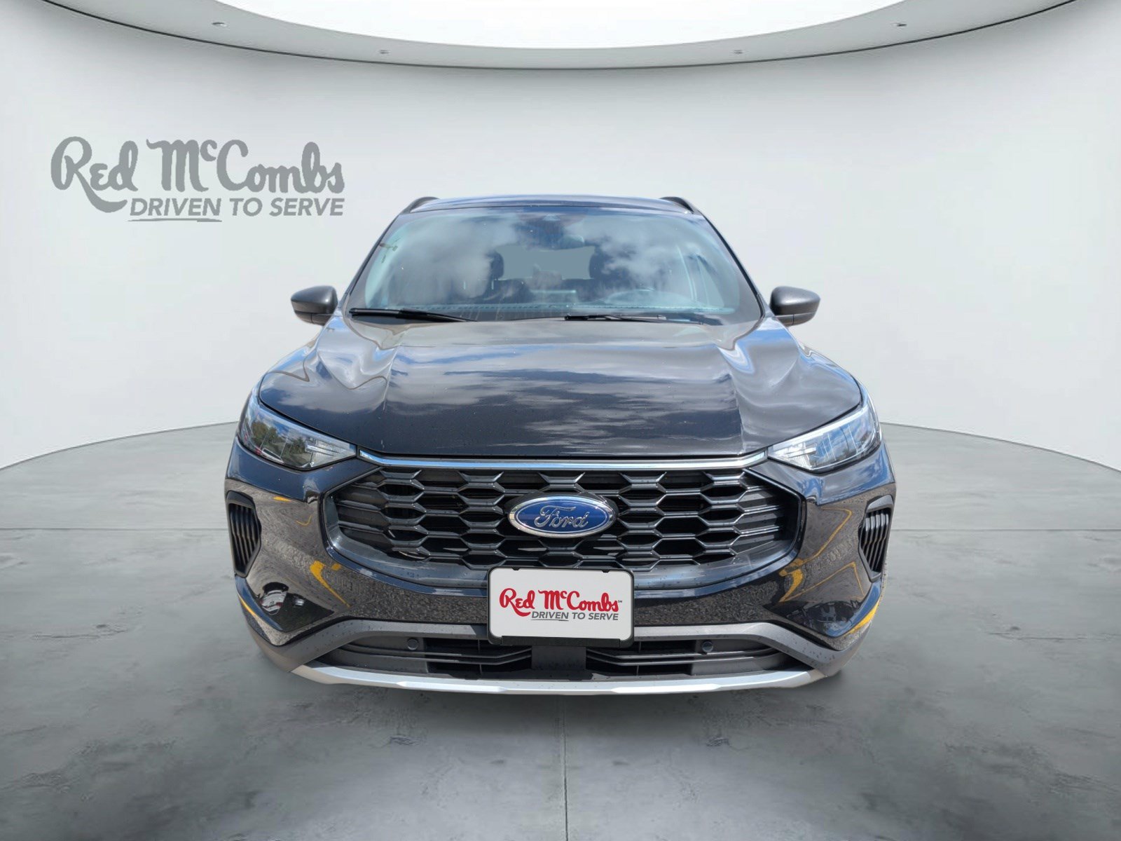 Certified 2025 Ford Escape ST-Line AWD/4WD image 2