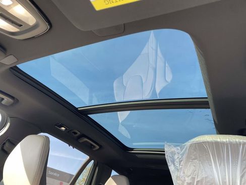 New 2026 Volvo XC90 B6 Ultra w/ Protection Package AWD/4WD image 9