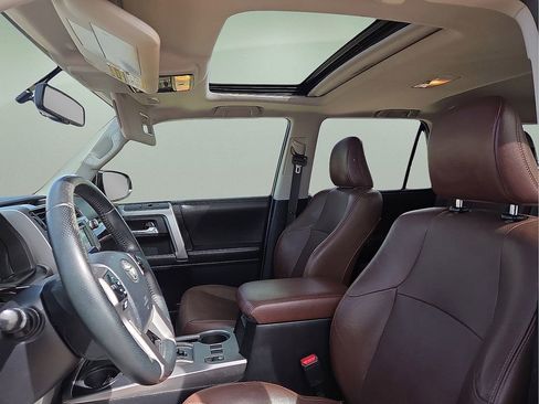 Used 2014 Toyota 4Runner Limited image 23