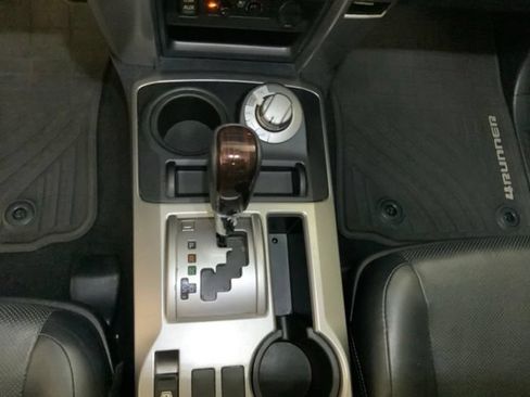 Used 2016 Toyota 4Runner Limited AWD/4WD image 20