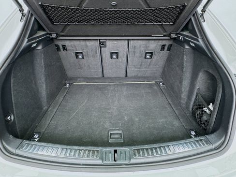 Used 2019 Porsche Macan AWD/4WD image 17