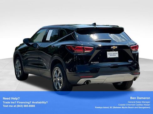 Used 2025 Chevrolet Blazer LT FWD image 13