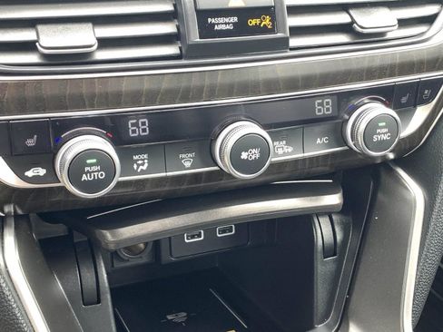 Certified 2021 Honda Accord Touring image 25
