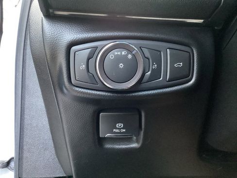 Used 2019 Lincoln MKZ Premiere image 55