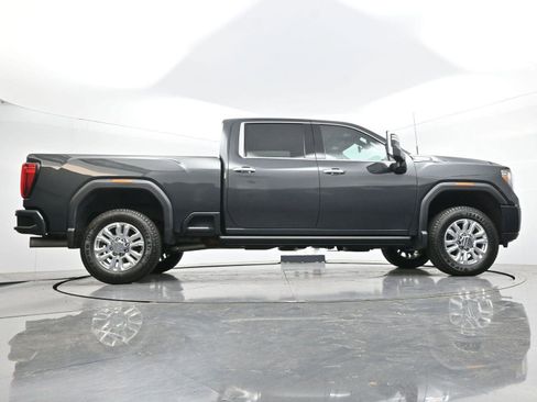 Used 2022 GMC Sierra 2500 Denali w/ Denali Ultimate Package AWD/4WD image 54