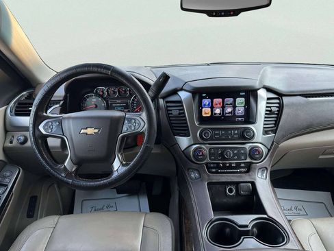 Used 2019 Chevrolet Suburban LT AWD/4WD image 10