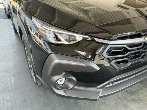 Used 2025 Subaru Crosstrek 2.5i Limited w/ Crosstrek Mirror Package AWD/4WD image 24