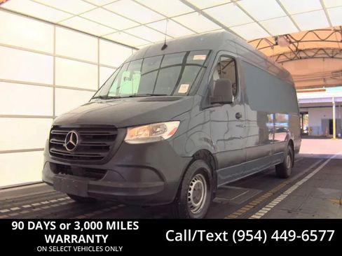 Used 2019 Mercedes-Benz Sprinter 170 image 1