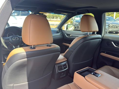 Used 2019 Lexus GS 350 F Sport RWD image 36