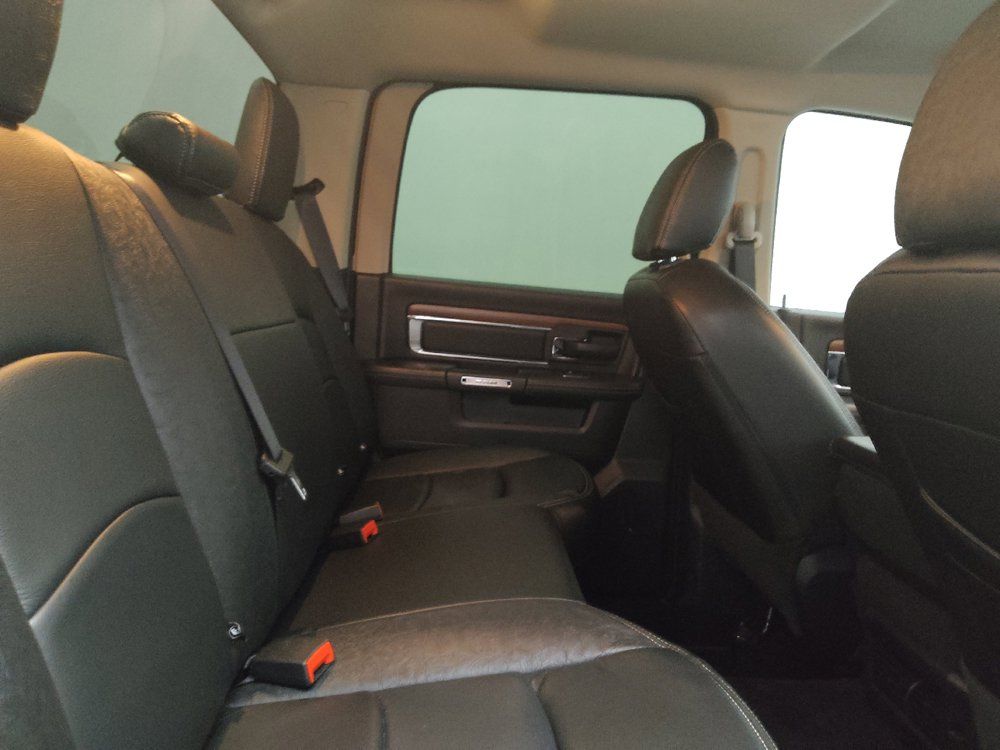 Used 2017 RAM 1500 Express w/ Black Ram 1500 Express Group RWD image 19