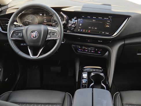 Used 2022 Buick Envision Avenir w/ Safety Package FWD image 19