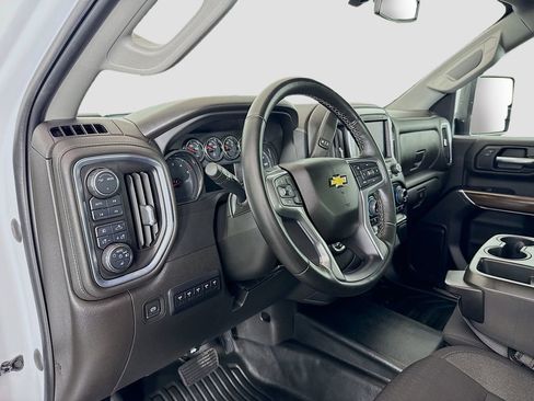 Used 2023 Chevrolet Silverado 3500 LT w/ Convenience Package AWD/4WD image 9