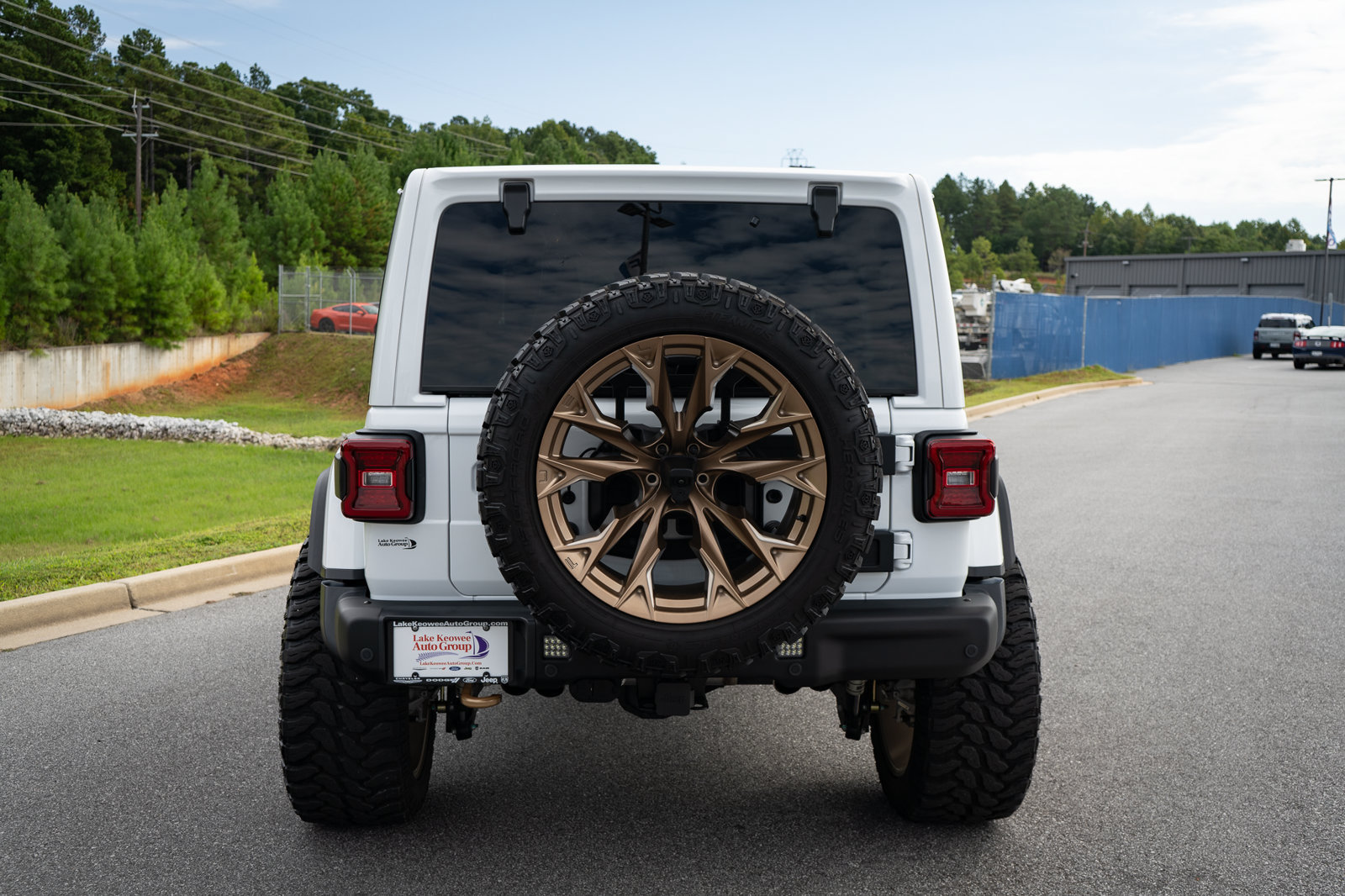 Used 2024 Jeep Wrangler Unlimited Rubicon 392 AWD/4WD image 18