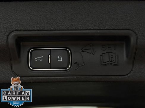 Used 2024 Ford Explorer Limited w/ Limited Technology Package AWD/4WD image 29
