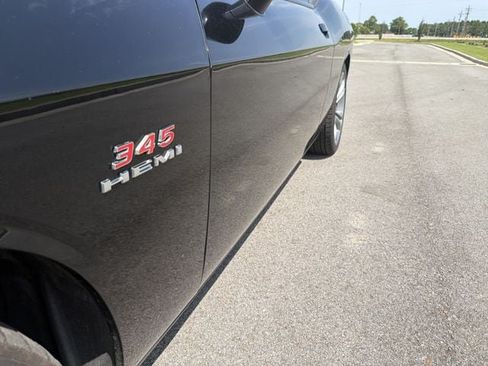 Used 2022 Dodge Challenger R/T RWD image 33