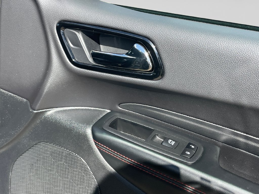 Used 2024 Dodge Durango GT w/ Blacktop Package AWD/4WD image 13