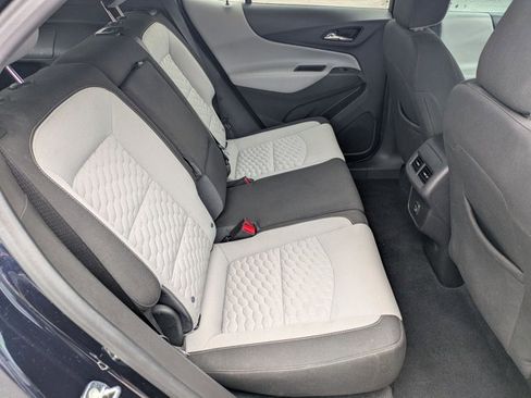 Used 2020 Chevrolet Equinox LS w/ LS Convenience Package FWD image 19