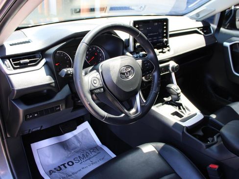 Used 2019 Toyota RAV4 XLE Premium w/ All Weather Liner Package AWD/4WD image 14