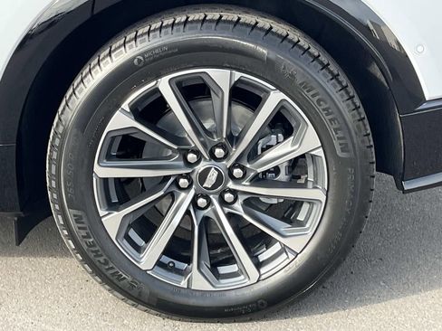 New 2026 Cadillac Lyriq Premium Sport image 13