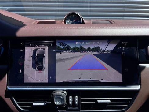 Certified 2023 Porsche Cayenne GTS AWD/4WD image 20