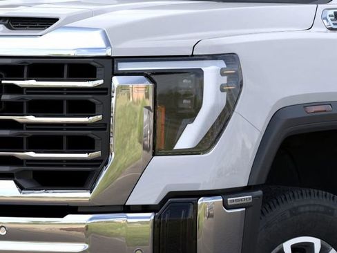 New 2026 GMC Sierra 3500 SLT w/ SLT Premium Package image 10