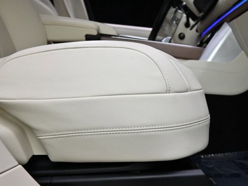 Used 2023 Land Rover Range Rover SE image 60
