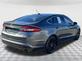 Used 2017 Ford Fusion SE w/ Fusion SE Technology Package image 5