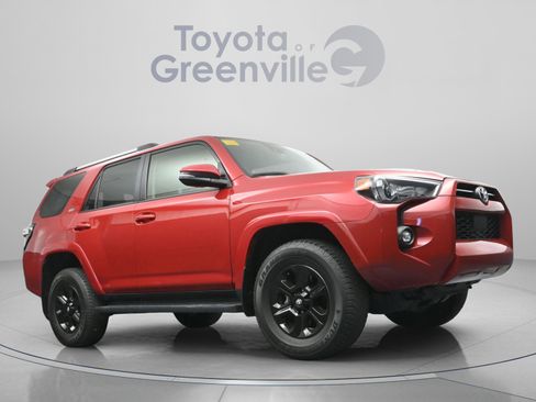 Certified 2024 Toyota 4Runner SR5 AWD/4WD image 7