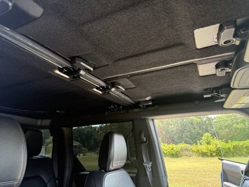 Used 2021 Ford Bronco First Edition image 23