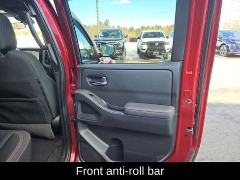 Used 2022 Nissan Frontier PRO-4X image 34