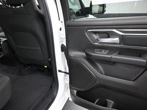 New 2026 RAM 1500 4x4 Crew Cab image 13