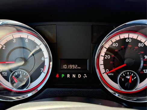 Used 2014 Dodge Grand Caravan American Value Package w/ UConnect Hands-Free Group FWD image 25