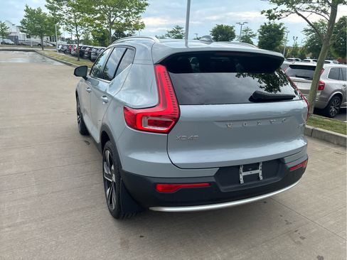Used 2024 Volvo XC40 B5 Ultimate w/ Protection Package Premier AWD/4WD image 5