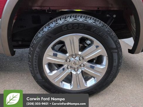Used 2019 Ford F150 King Ranch w/ Equipment Group 601A Luxury AWD/4WD image 33