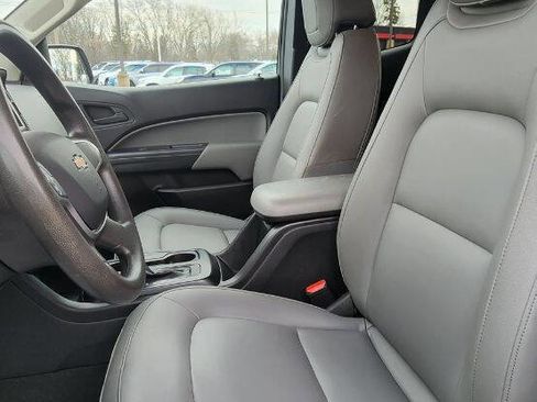 Used 2020 Chevrolet Colorado W/T w/ WT Convenience Package image 11