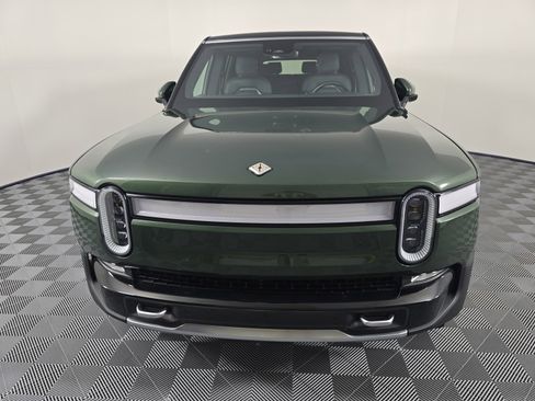 Used 2023 Rivian R1S Adventure image 8