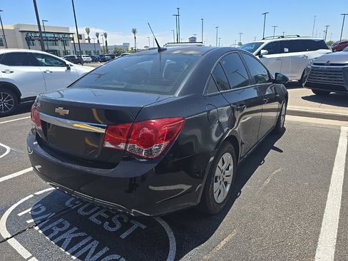 Used 2014 Chevrolet Cruze LS FWD image 4
