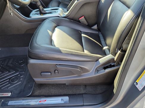 Used 2018 Chevrolet Colorado ZR2 image 15