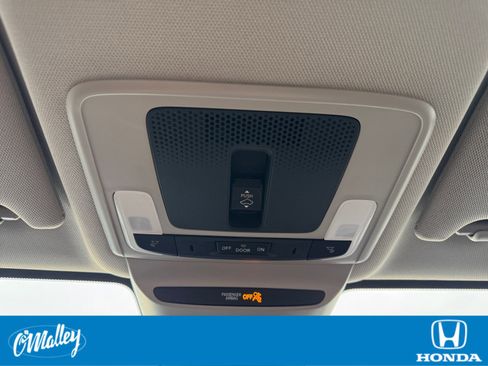 Certified 2023 Honda HR-V EX-L image 24